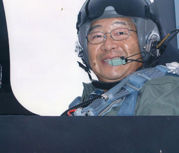 Dick-Inukai-Jet-Pilot_350x300